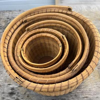 Five Hand Crafted Nest of Nantucket Baskets 