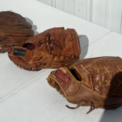 Lot of Three Vintage Fielder's Gloves  