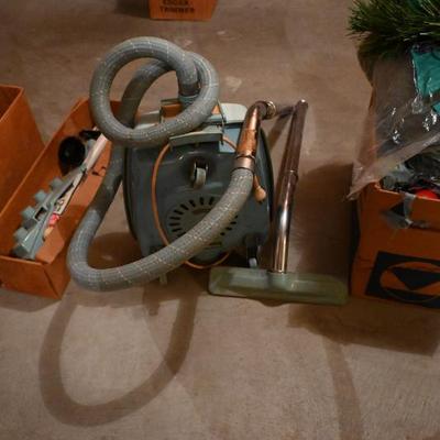 Sale Photo Thumbnail #74