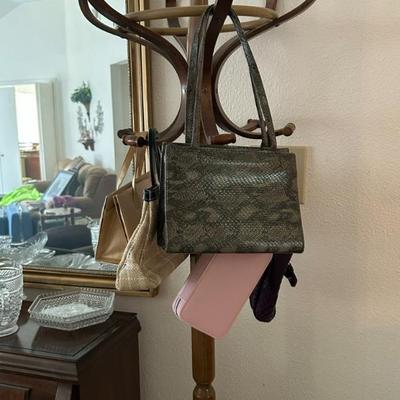 Sale Photo Thumbnail #33