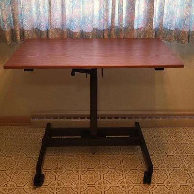 Adjustable Standing Desk (K)
