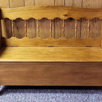 Storage Bench (B)
