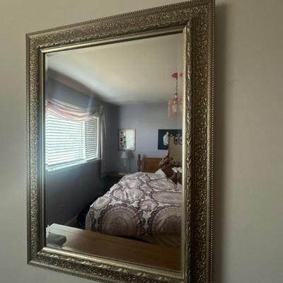 Wall mirror