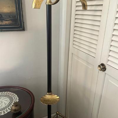 Valet stand