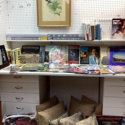 Sale Photo Thumbnail #126