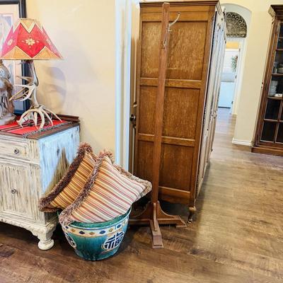 Sale Photo Thumbnail #12