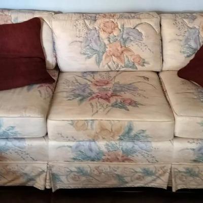 Floral Print Vintage Three-Seater Sofa Couch