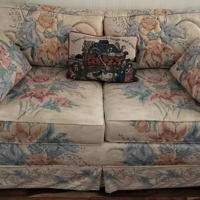 Floral Print Vintage Two-Seater Sofa Loveseat