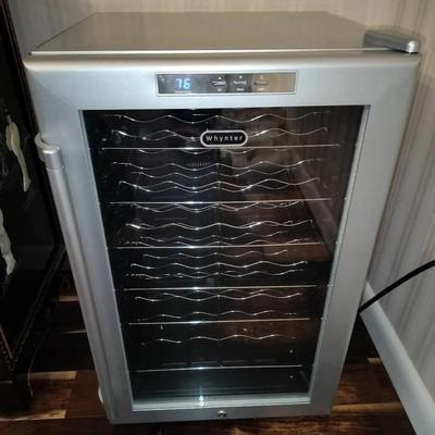 Whynter Thermoelectric Wine Cooler – Model WC-28S (Working)