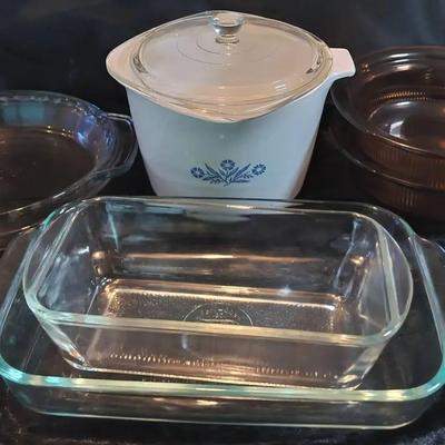 Pyrex & Corning Ware Bakeware Vintage Pieces – Mixing Bowls, Pie Dishes, Casseroles & More