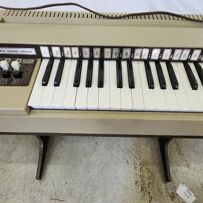 Vintage Magnus Organ - It Works!