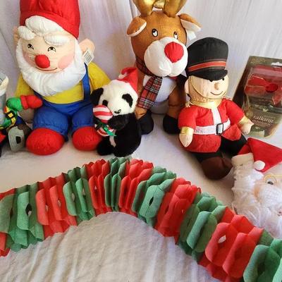 Puffy Vintage Plushes, Talking Mistletoe 