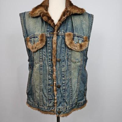 Lot #B67 - Women's Large Blue Denim Fur Vest Gillet