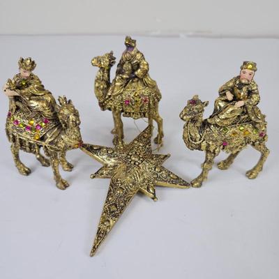 L Lot #B39 - Gold Tone Resin Jeweled Wise Men Magi on Camels Plus Star