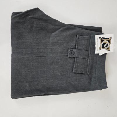 Lot #B128 - Catwalk Performance Artwear Classic Pant in Grey Size 6