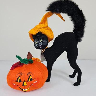 A Lot #B6 - Large Vintage Annalee Pumpkin & Black Cat