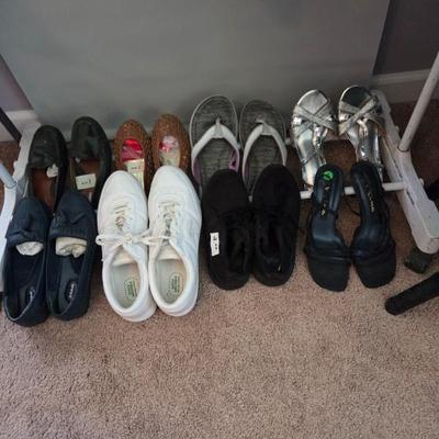 Sale Photo Thumbnail #35: Shoes