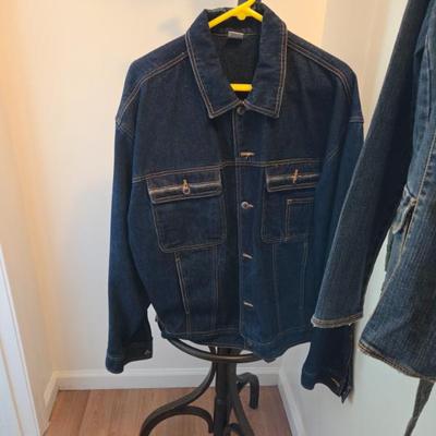 Sale Photo Thumbnail #141