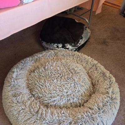 Sale Photo Thumbnail #33: Floor pillow 