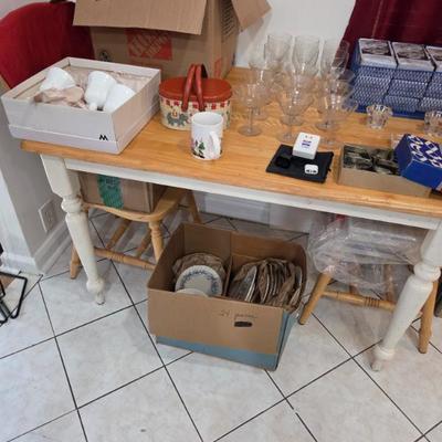 Sale Photo Thumbnail #54: Table w/2 chairs