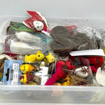 Mystery Decor / Craft Lot