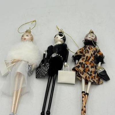 (3) Charming Lady Ornaments