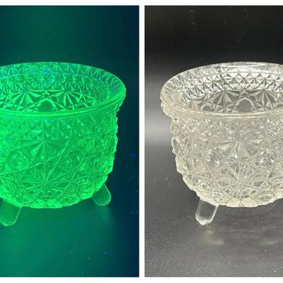 Three-Footed Daisy & Button Trinket Dish with Ultraviolet Green Glow
