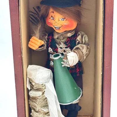 Thimbles “Chatty” Collectible Elf Doll in Box – Christmas Series