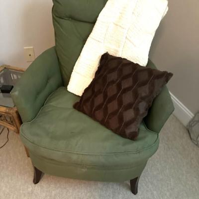 Sale Photo Thumbnail #116: Small accent chair