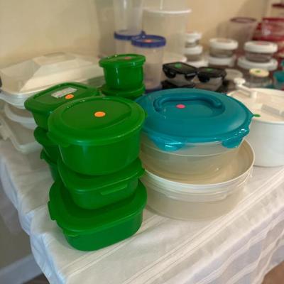 Sale Photo Thumbnail #133: storage containers
