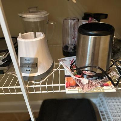 Sale Photo Thumbnail #19: Oster blender