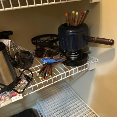 Sale Photo Thumbnail #17: Fondue pot   Moove  to kitchen