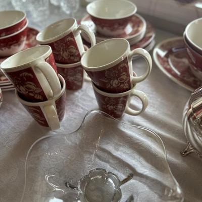 Sale Photo Thumbnail #127: Waverly dishes