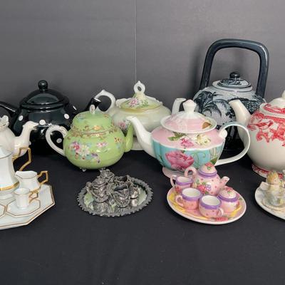 Tea Pots Collection #02