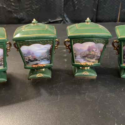 Thomas Kinkade Lamplight Lane Series Music Boxes