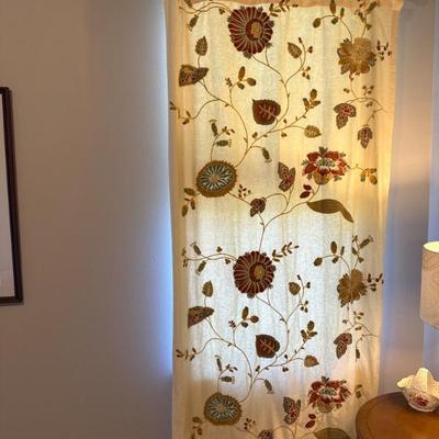 Sale Photo Thumbnail #873