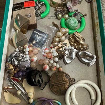 Vintage Jewelry