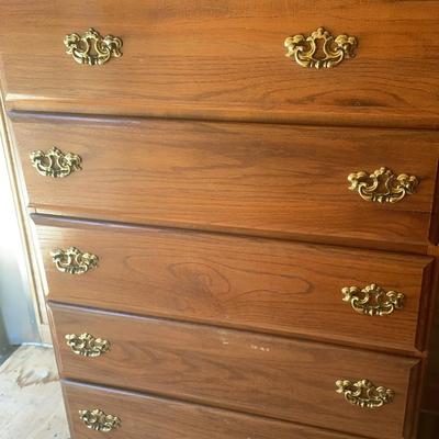 5 Drawer Wooden Dresser 