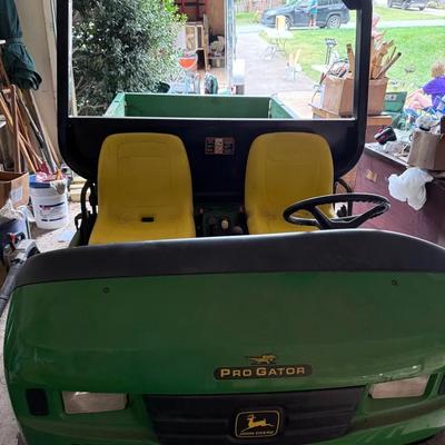 2000 John Deer Pro Gator Model 2020 2WD