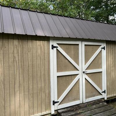 Leonard Outdoor Utility Shed 