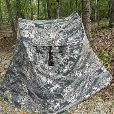 Camouflage Ground Blind