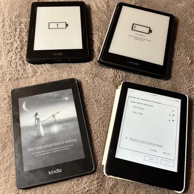 4 Amazon Kindle Paper white Handheld Book/readers