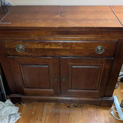 Rolling Bar With Storage & Wine Rack