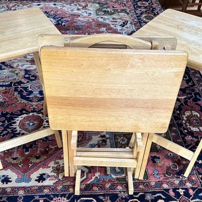 4 Wooden Folding Tray Tables With Storage Stand 