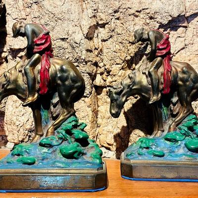 End Of The Trail Bookends 