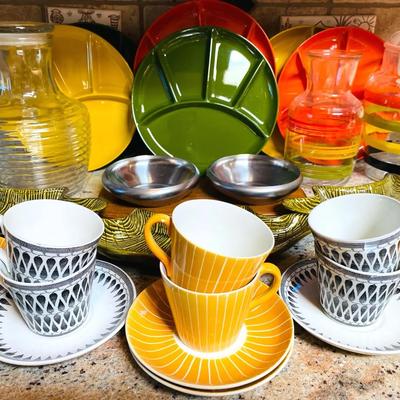 MCM Kitchen 