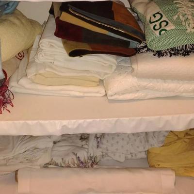 Linens & Blankets Mystery 