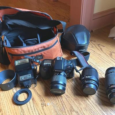 Nikon N70 35mm Camera & Lenses