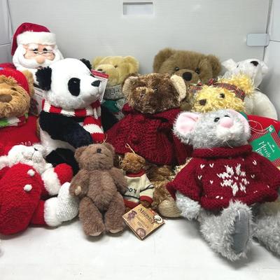 Holiday Plushies 