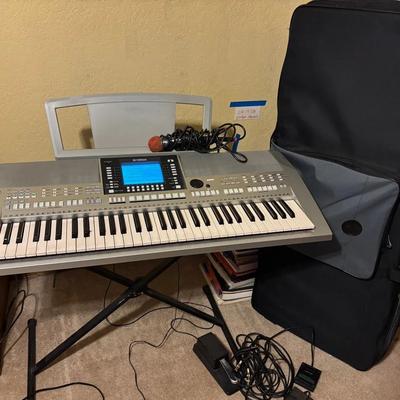 Yamaha Keyboard